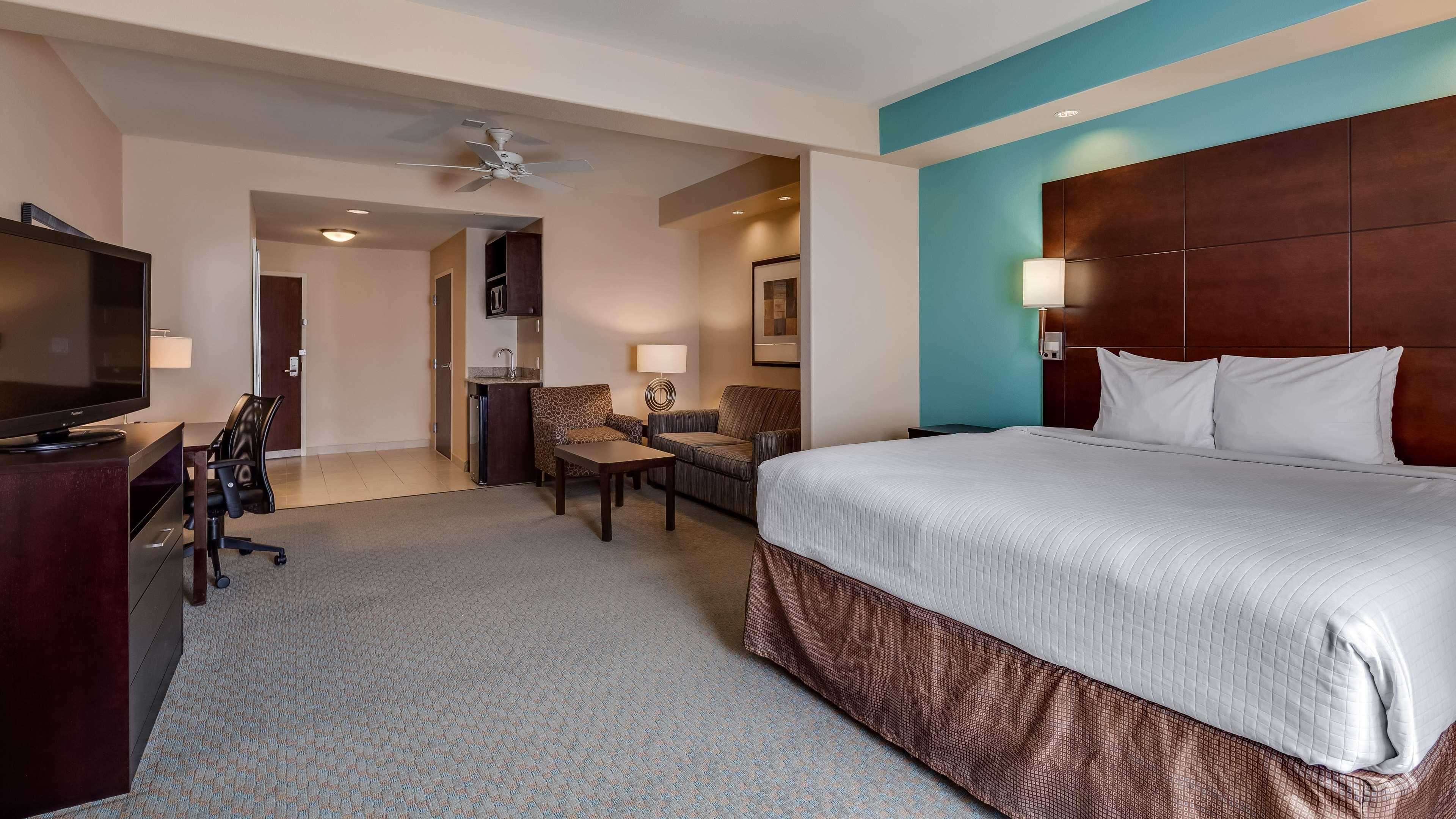 Best Western Plus Midland Suites Zewnętrze zdjęcie