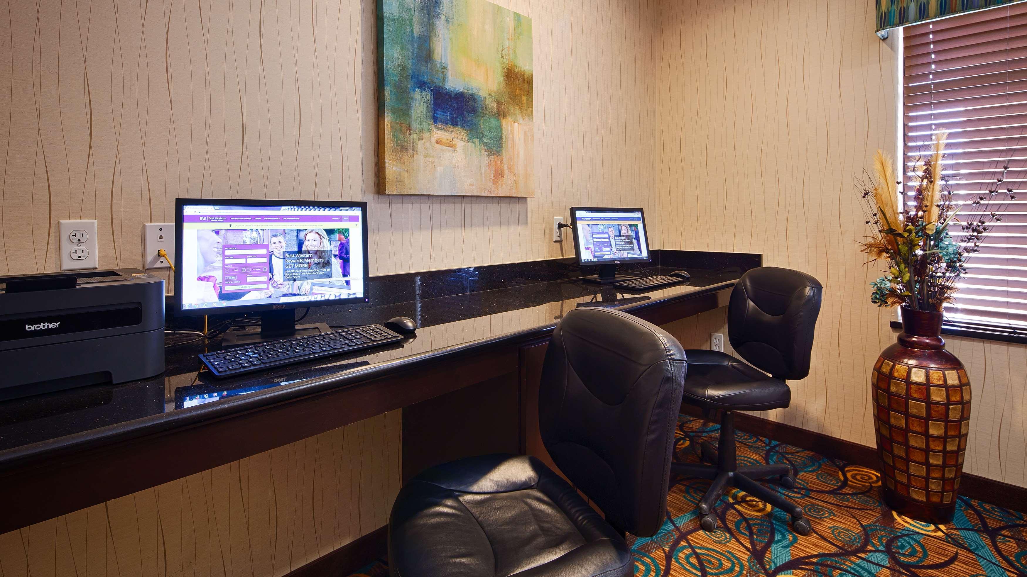 Best Western Plus Midland Suites Zewnętrze zdjęcie