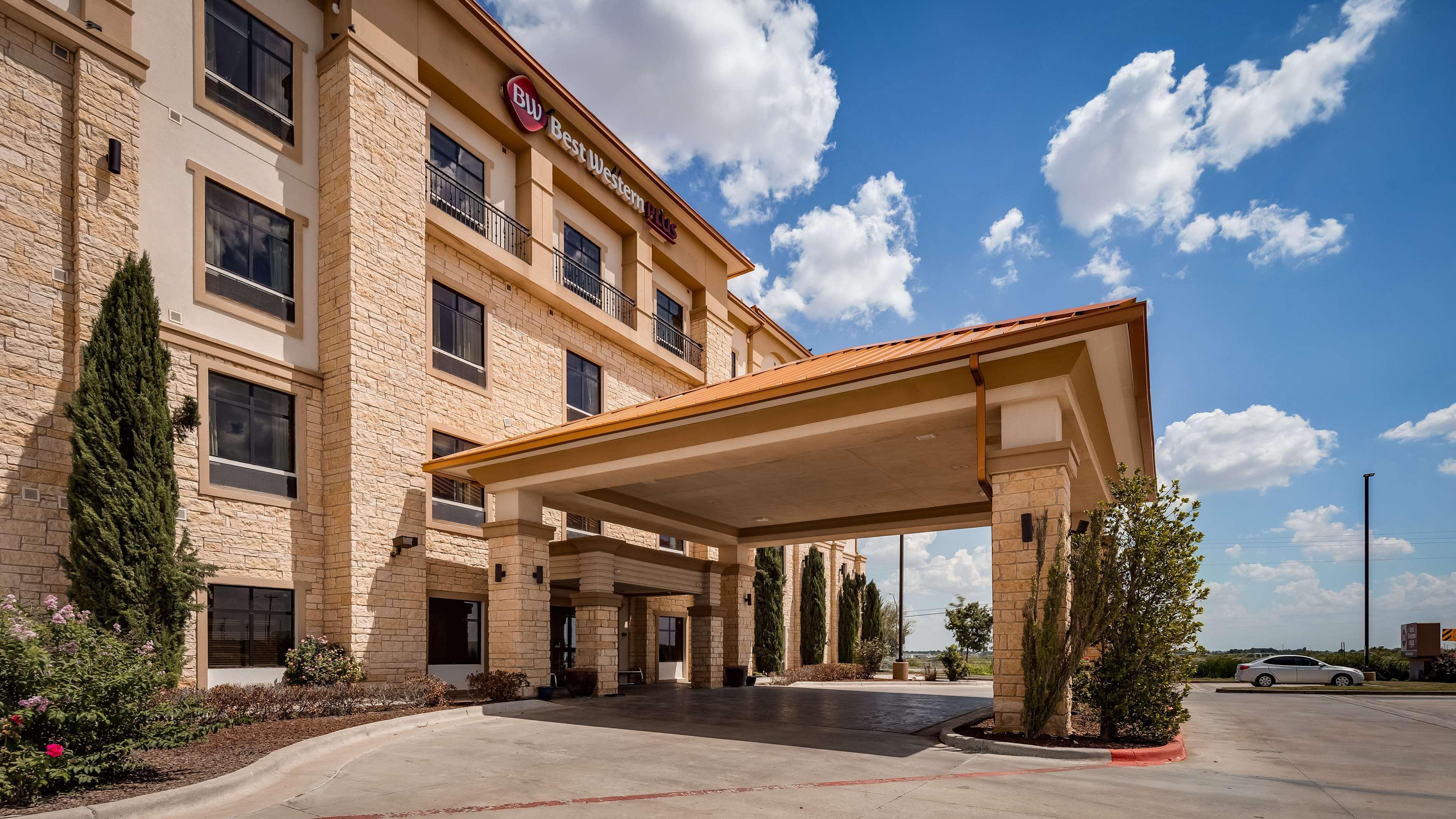 Best Western Plus Midland Suites Zewnętrze zdjęcie